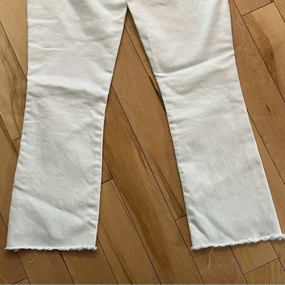 MOTHER Denim The Insider Crop Step Fray Fairest Of Them All White Jeans size 30 - Picture 11 of 12